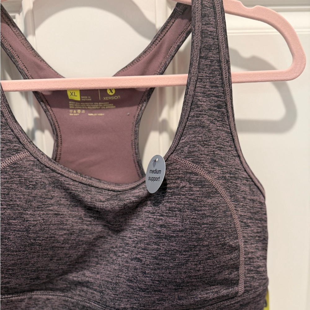 Xersion Sports Bra Racerback Design - Picture 3 of 3